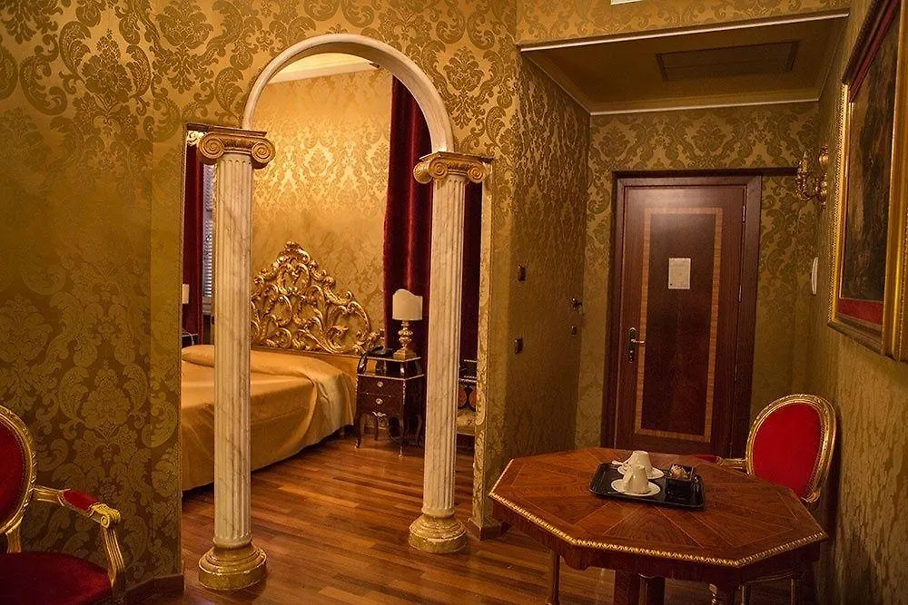 ***  Hotel Des Epoques Rom Italien