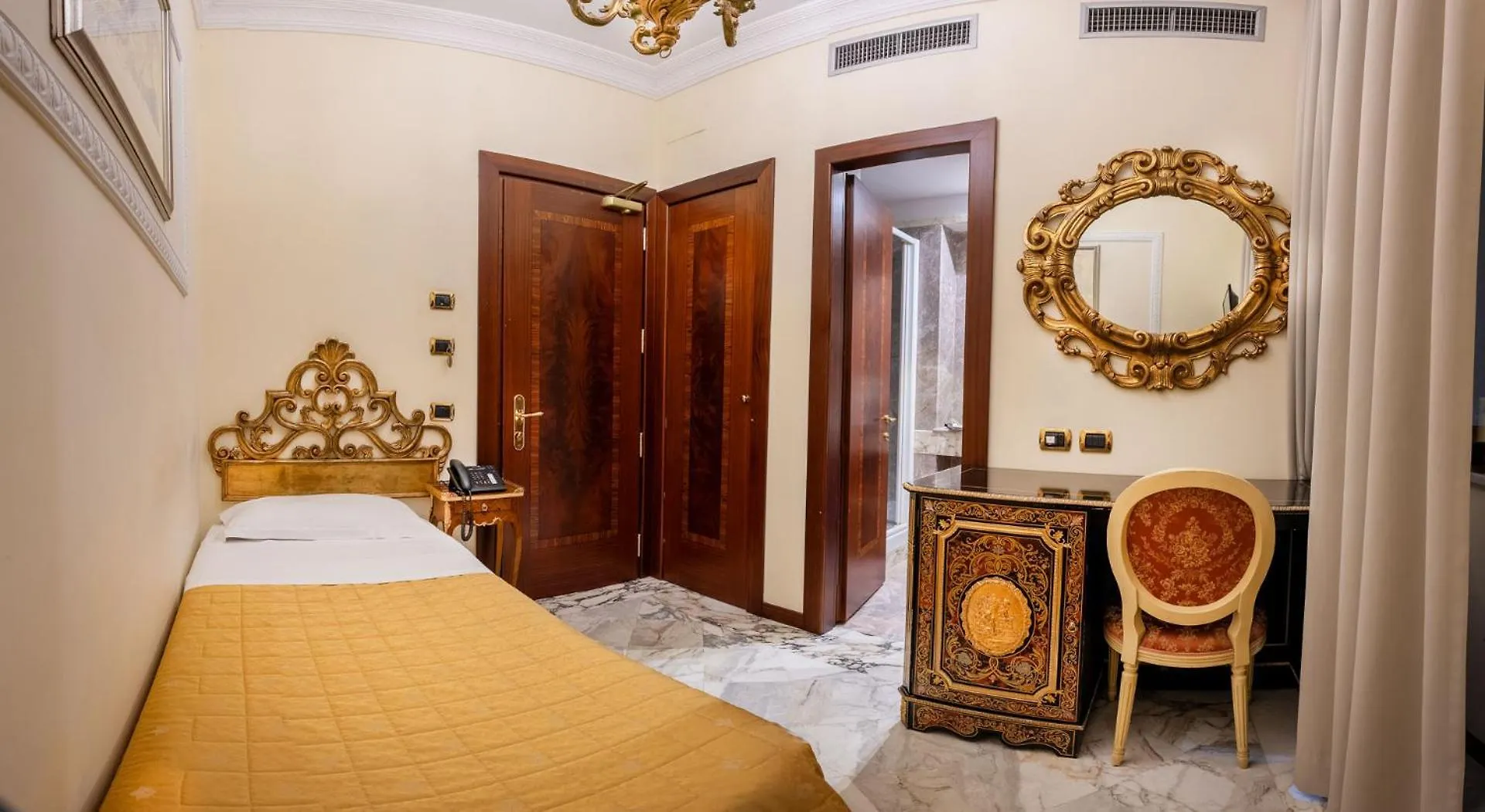 Hotel Des Epoques Rom