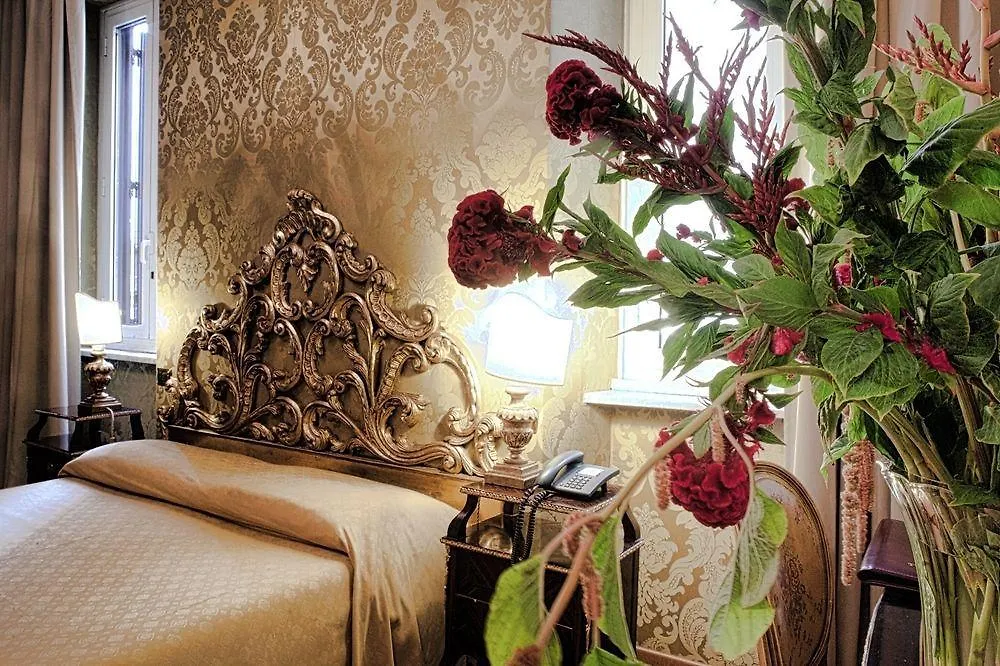 Hotel Des Epoques Rom