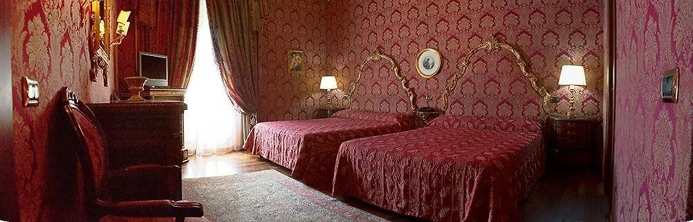 ***  Hotel Des Epoques Rom Italien