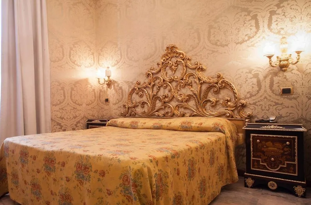 Hotel Des Epoques Rom