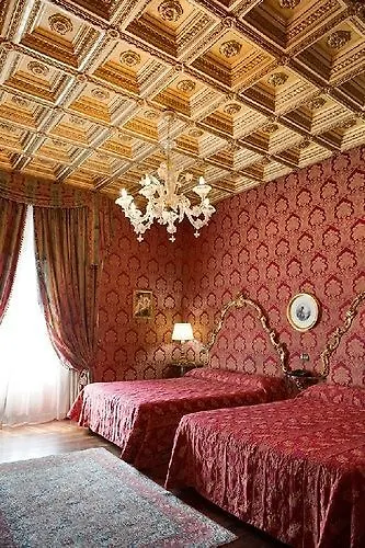 Hotel Des Epoques Rom